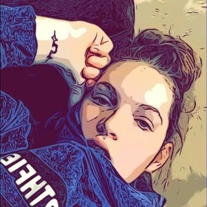 Meet your Posher, Karlie